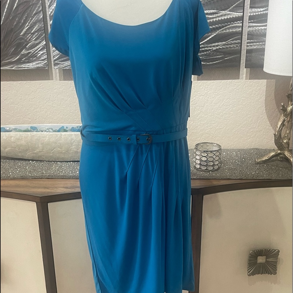 Laundry by Shelli Segal dress Size 14. Blue 95% poly 5% spandex short sleeve